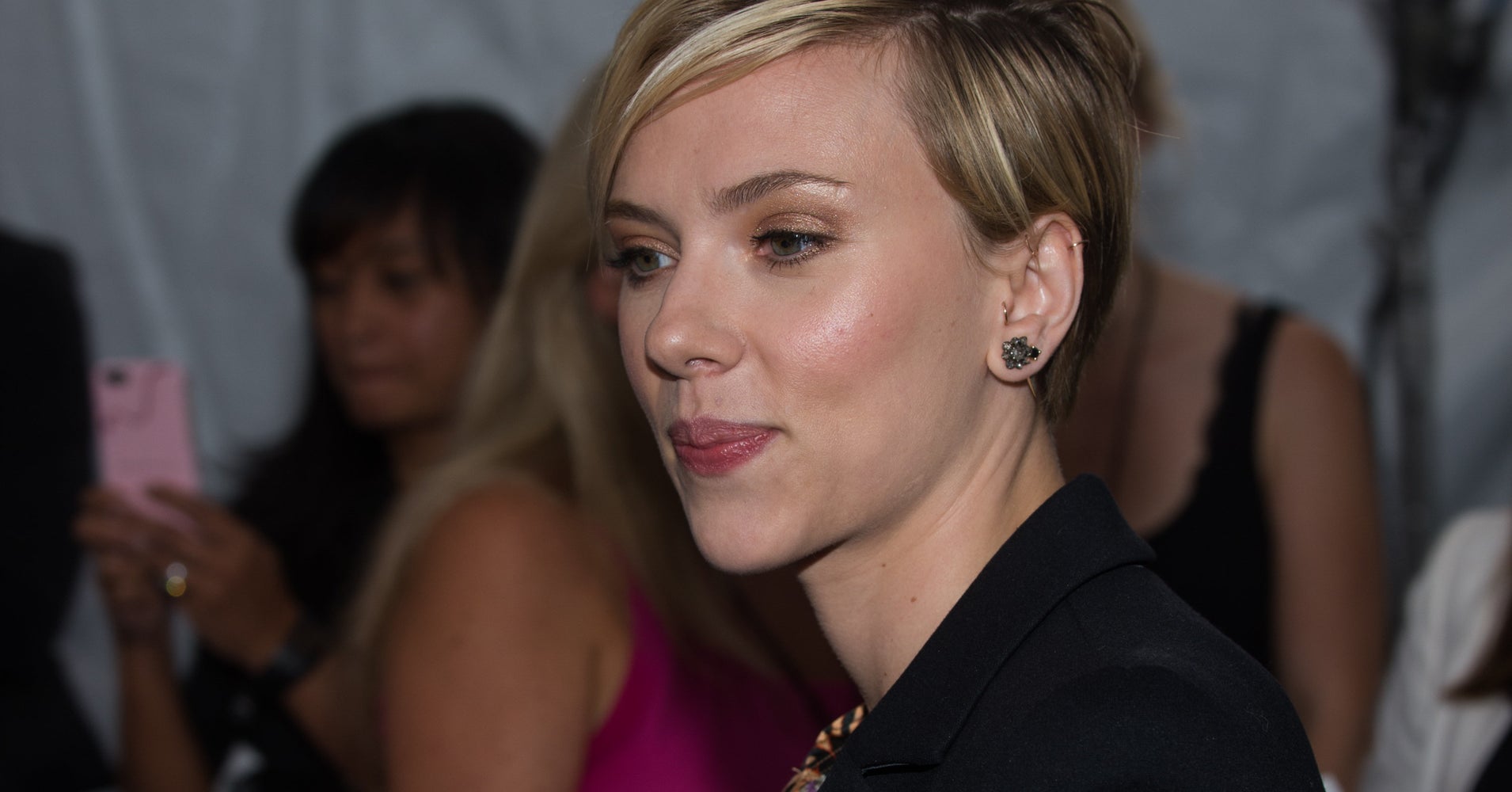 Scarlett Johansson's Religious Background: Complete Guide to Her Faith and Beliefs