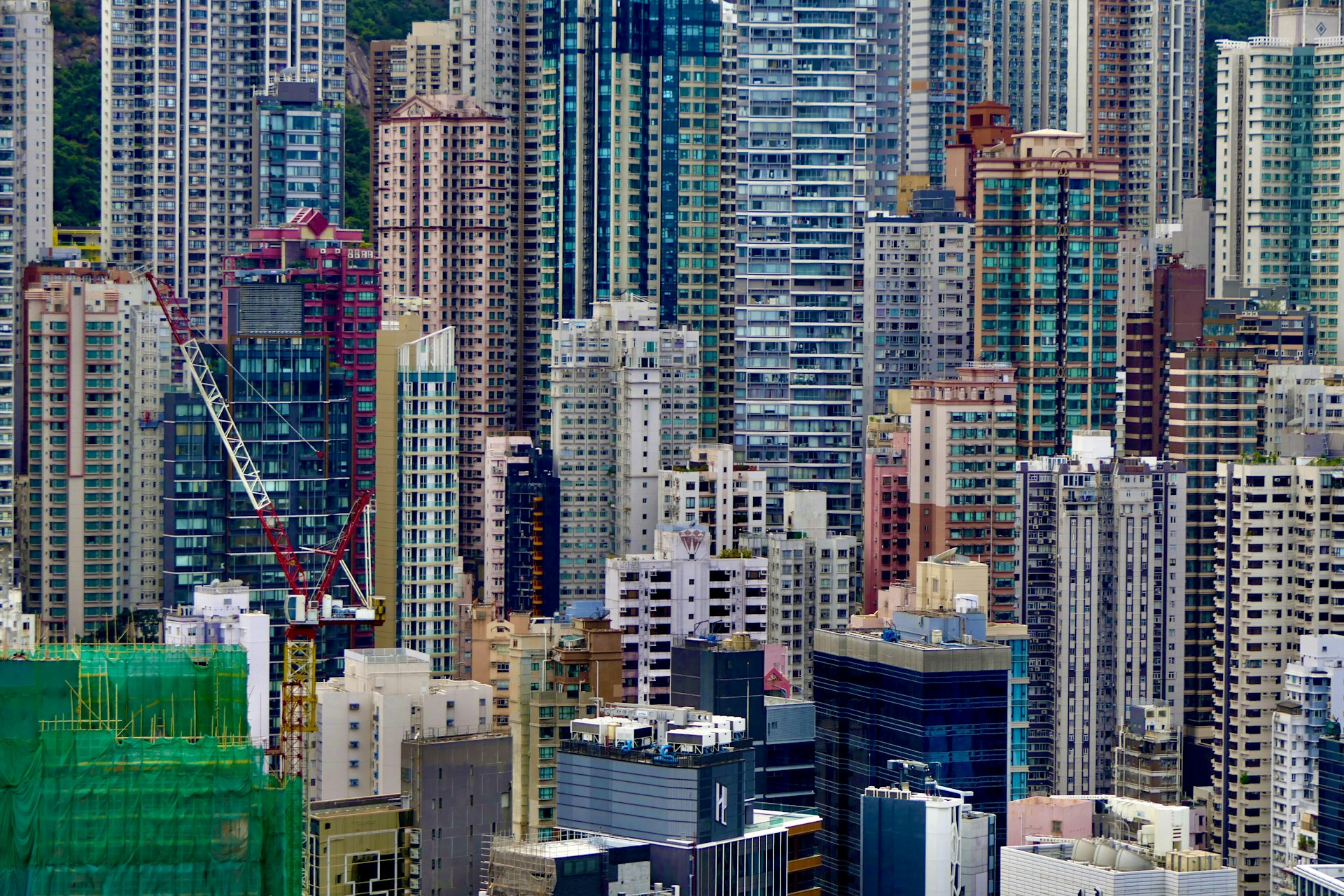 Navigating Opportunity: A Guide to Emerging Real Estate Markets Worldwide in 2025